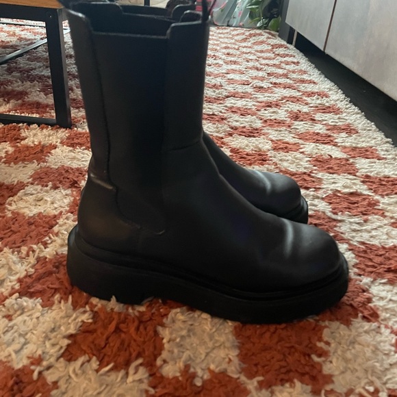 H&M Chunky Boots - Picture 4 of 4